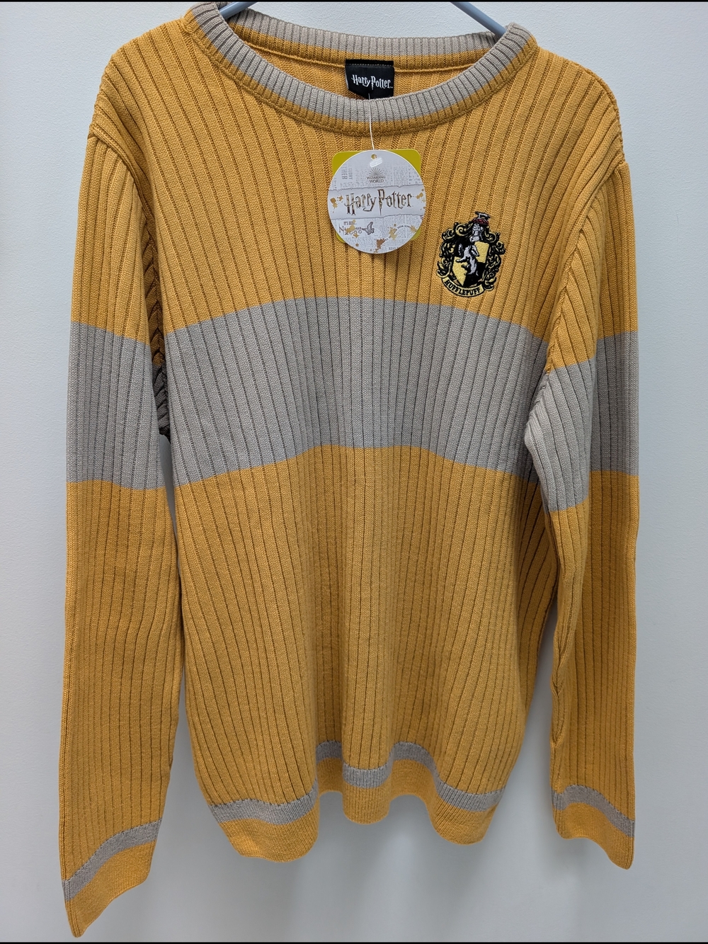 ✨ Brand New With Tags - Harry Potter Hufflepuff Sweater! ✨